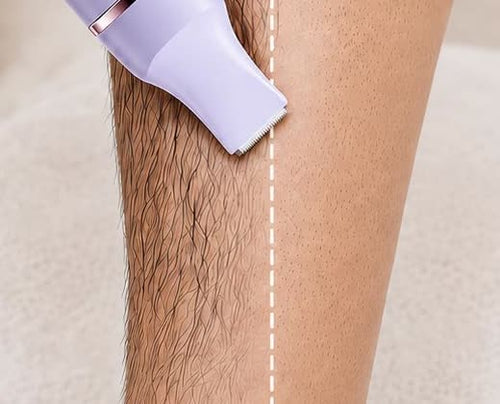 長い毛をカット